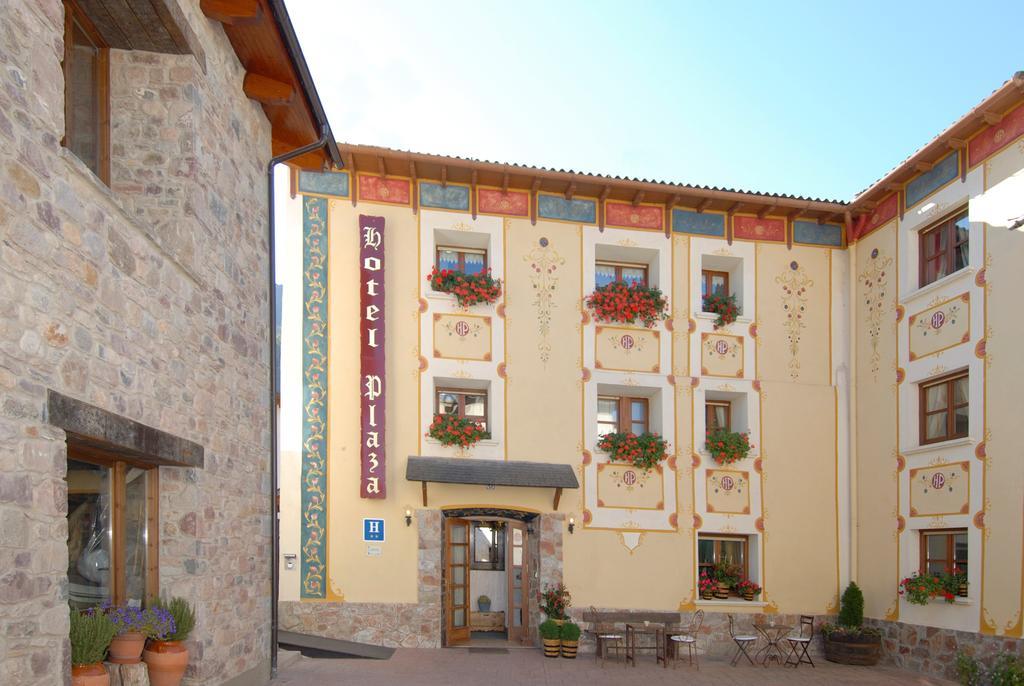 Hotel Plaza Castejón de Sos Exterior foto